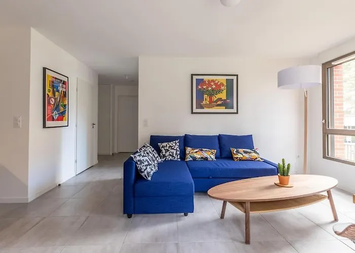 Le Vercingetorix Centre +parking